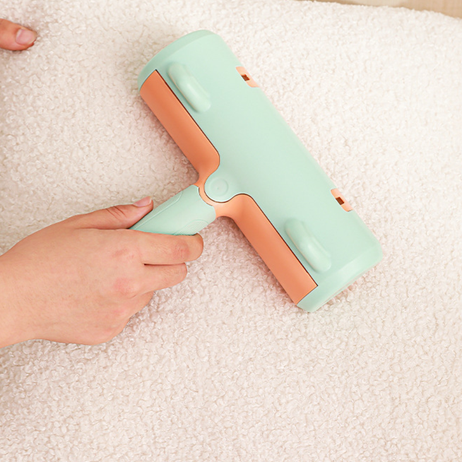 FurAway pet hair removal roller brush